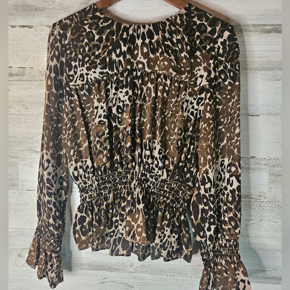 Victor Alfaro Cheetah Print Peasant Top Shirt Womens XS Cinched Waist nwot